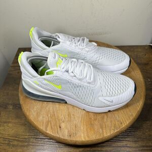 Nike Air Max 270 Shoes Mens Size 10 Running Trainers DN4922-100 Sneakers